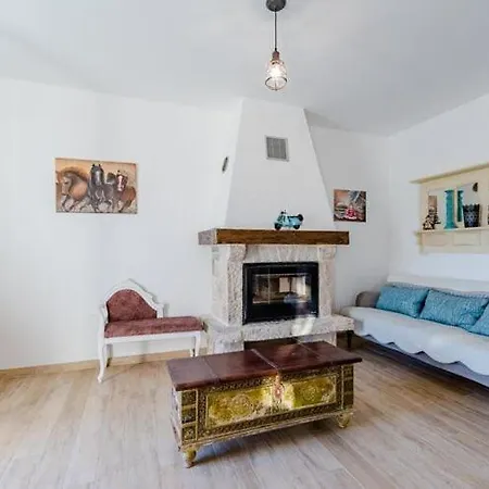 Rustic - Two Bedroom With Private Pool