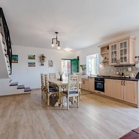 度假居 Rustic - Two Bedroom With Private Pool